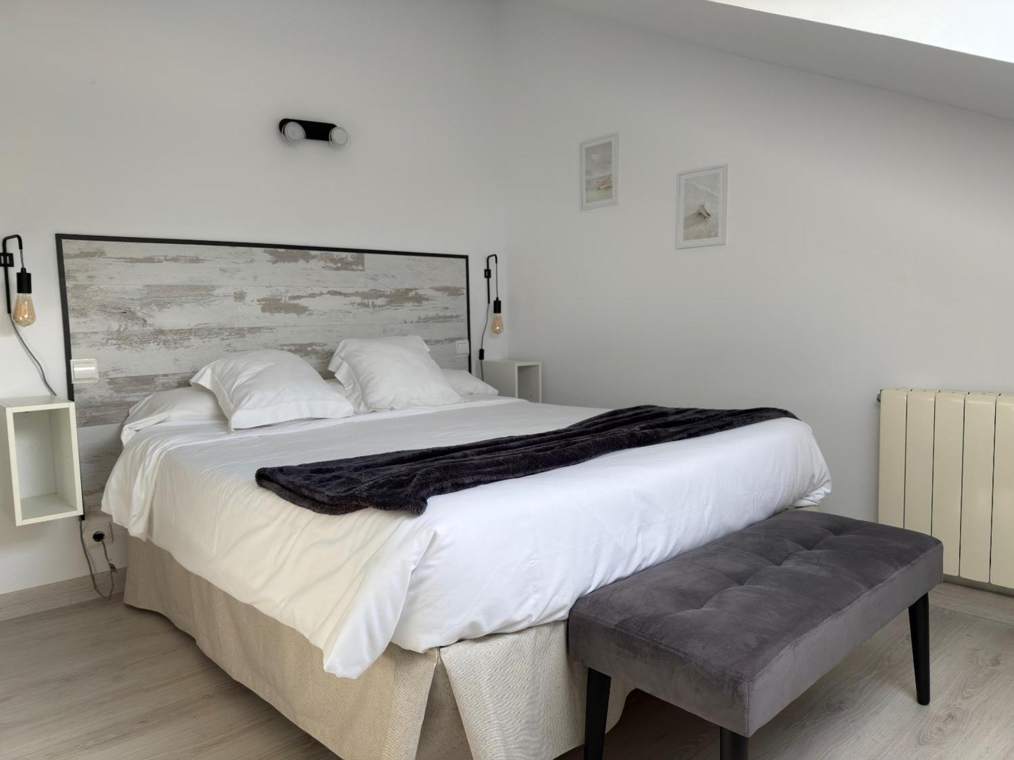 Hotel Sanmar Cobreces Bilik gambar